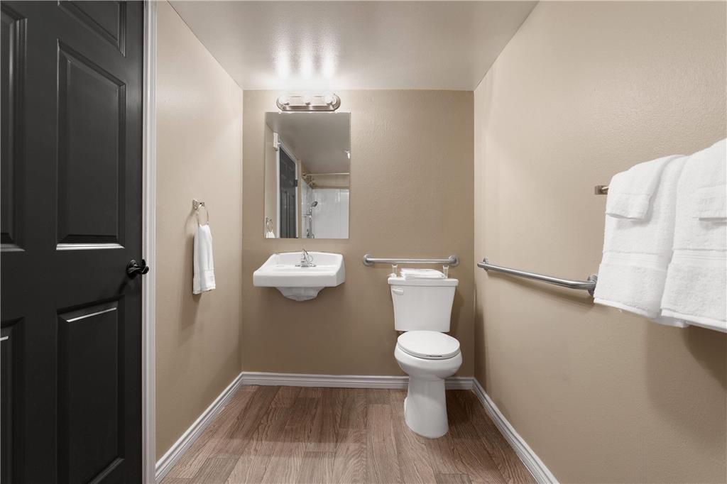 Eagle'S Den Suites Andrews A Travelodge By Wyndham Rum bild